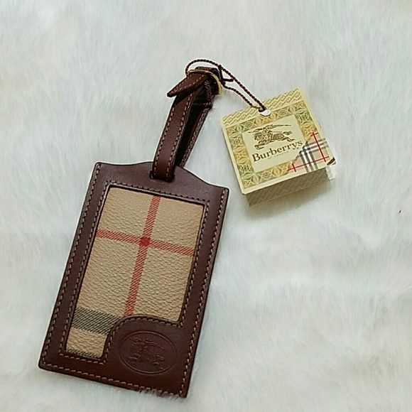 burberry bag tag
